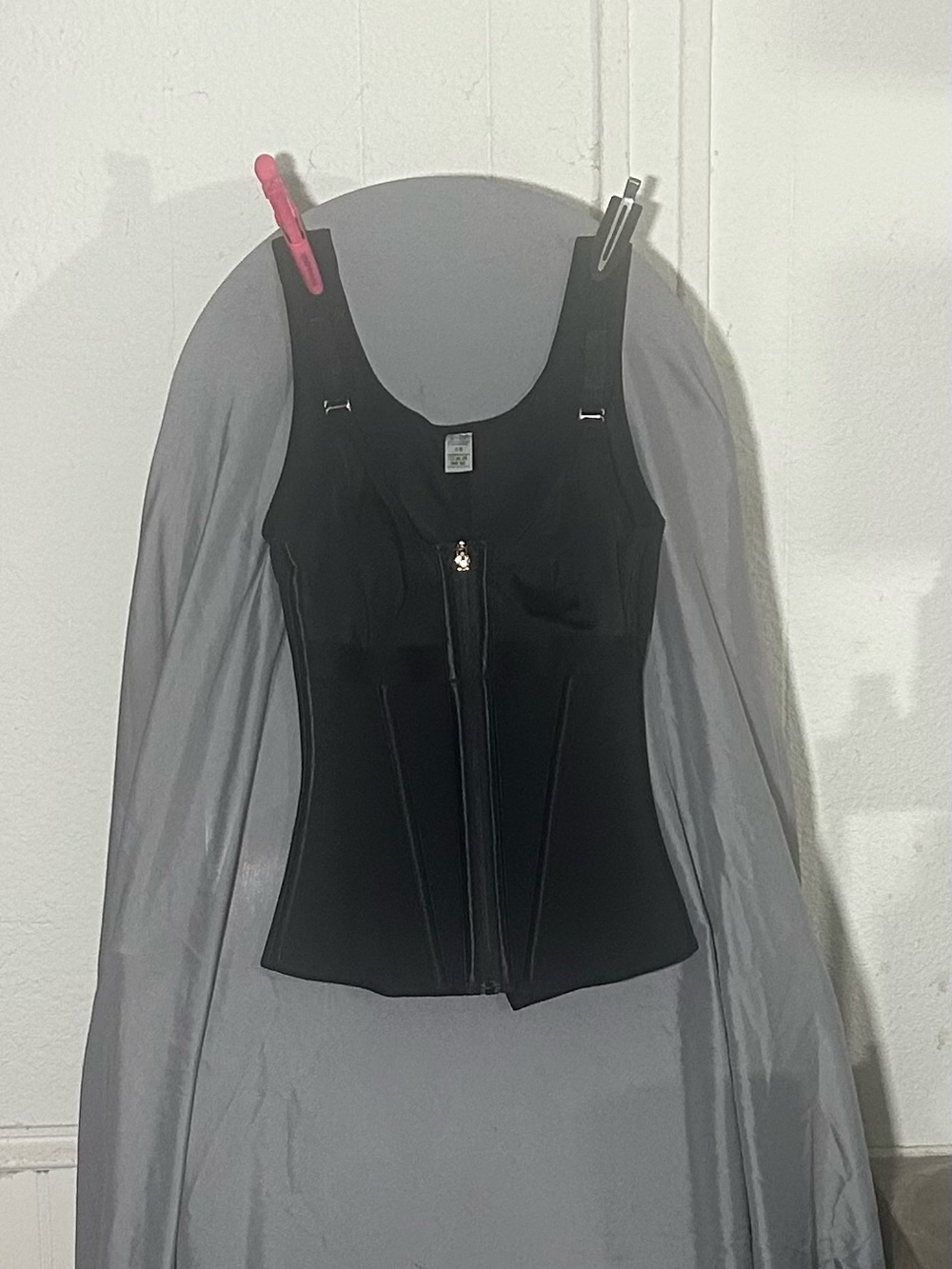 Black Front-Zip Sculpting Shapewear Top
